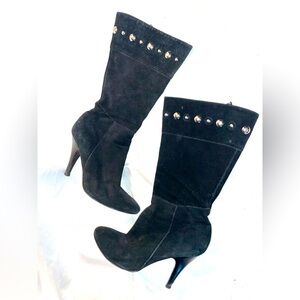 GUESS Women Boots Size 7 1/2 Leather Upper. High Heals Has Some Damages See Pic